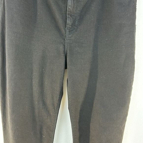 Hudson Natalie” Skinny Leg Black Jeans - Picture 5 of 10